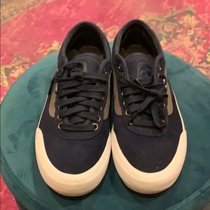 Men’s vans skate shoes size 8